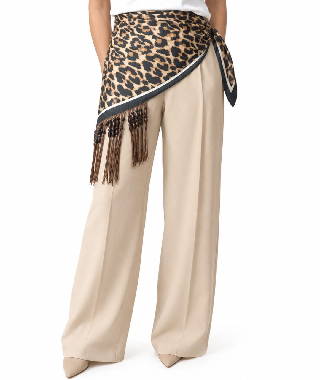 Pañuelo Estampado Leopardo para Cintura con Flecos y Cuentas de Madera